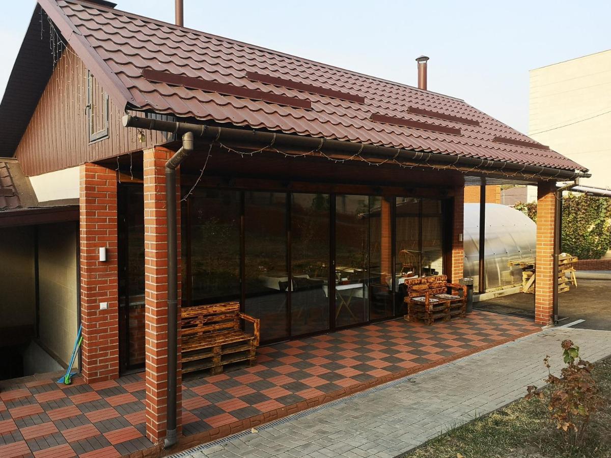 Гостевой Дом Discovery Almaty Exterior photo